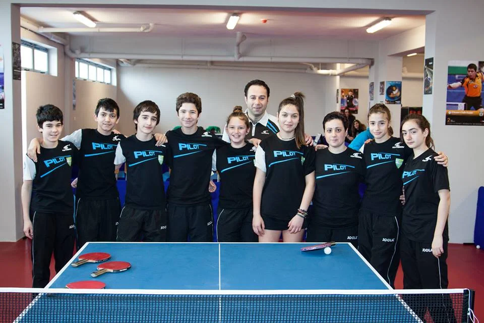 Η ομάδα τής καρδιάς μου Α.Ο.ΚΑΡΕΑΣ