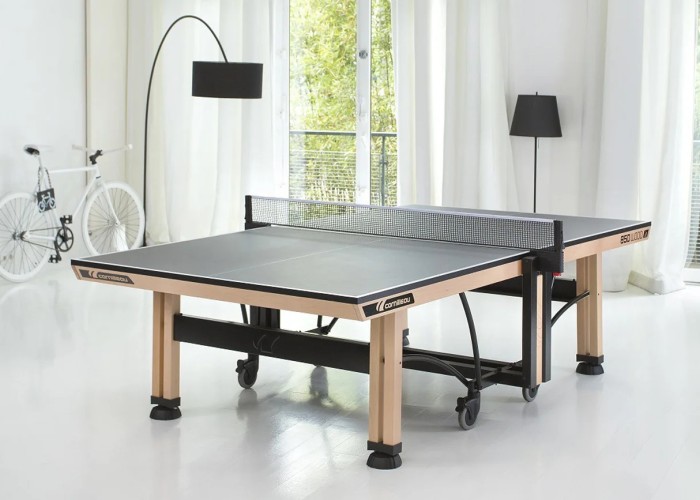 Τραπέζια εσωτερικού χώρου